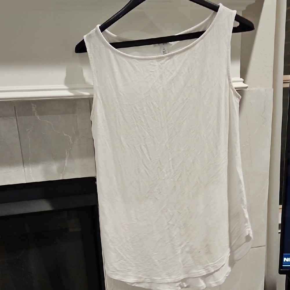 Daily Ritual Women's Classic White Tank Top
